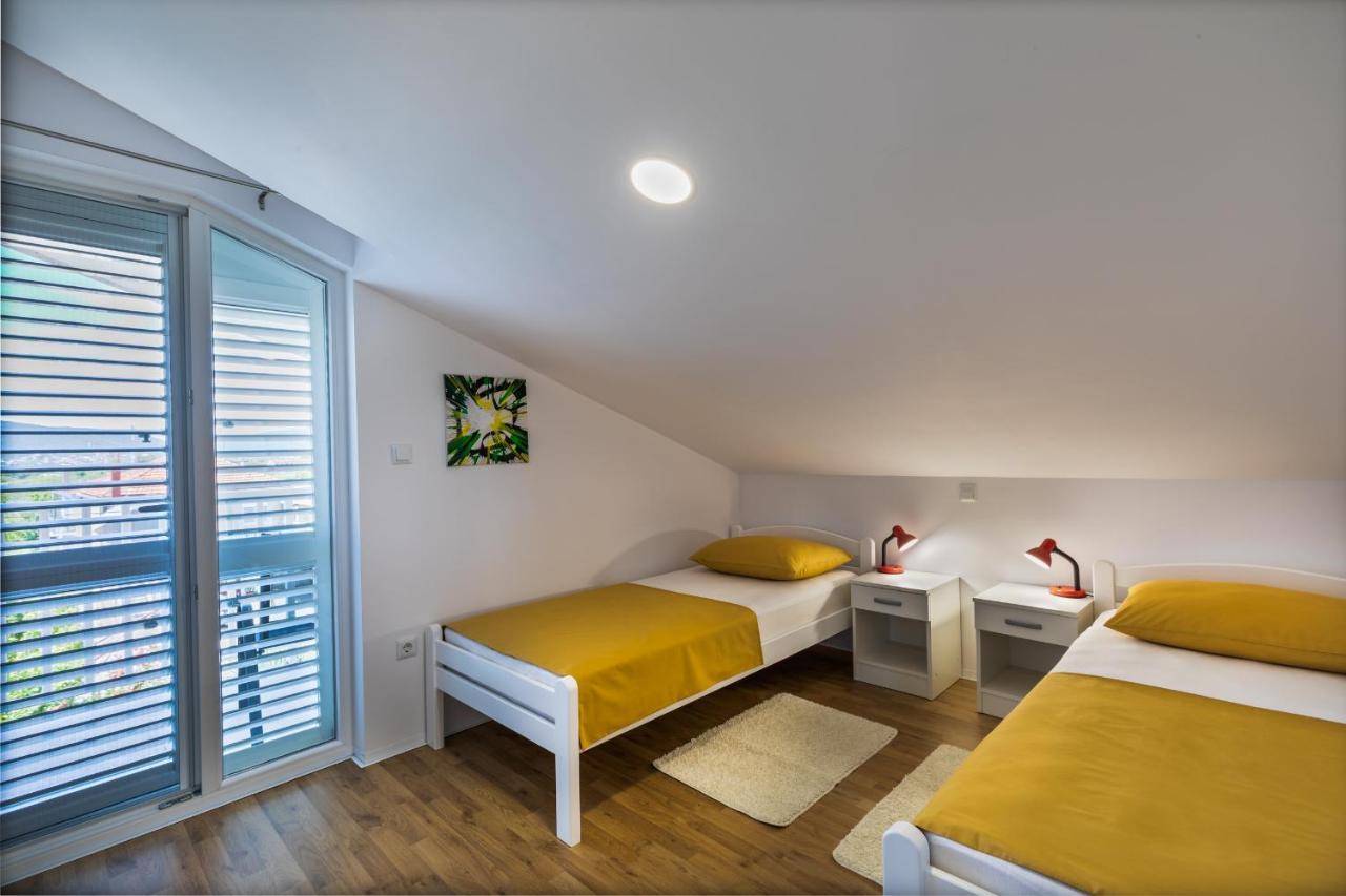 Apartman Krsticevic Metković Exterior foto