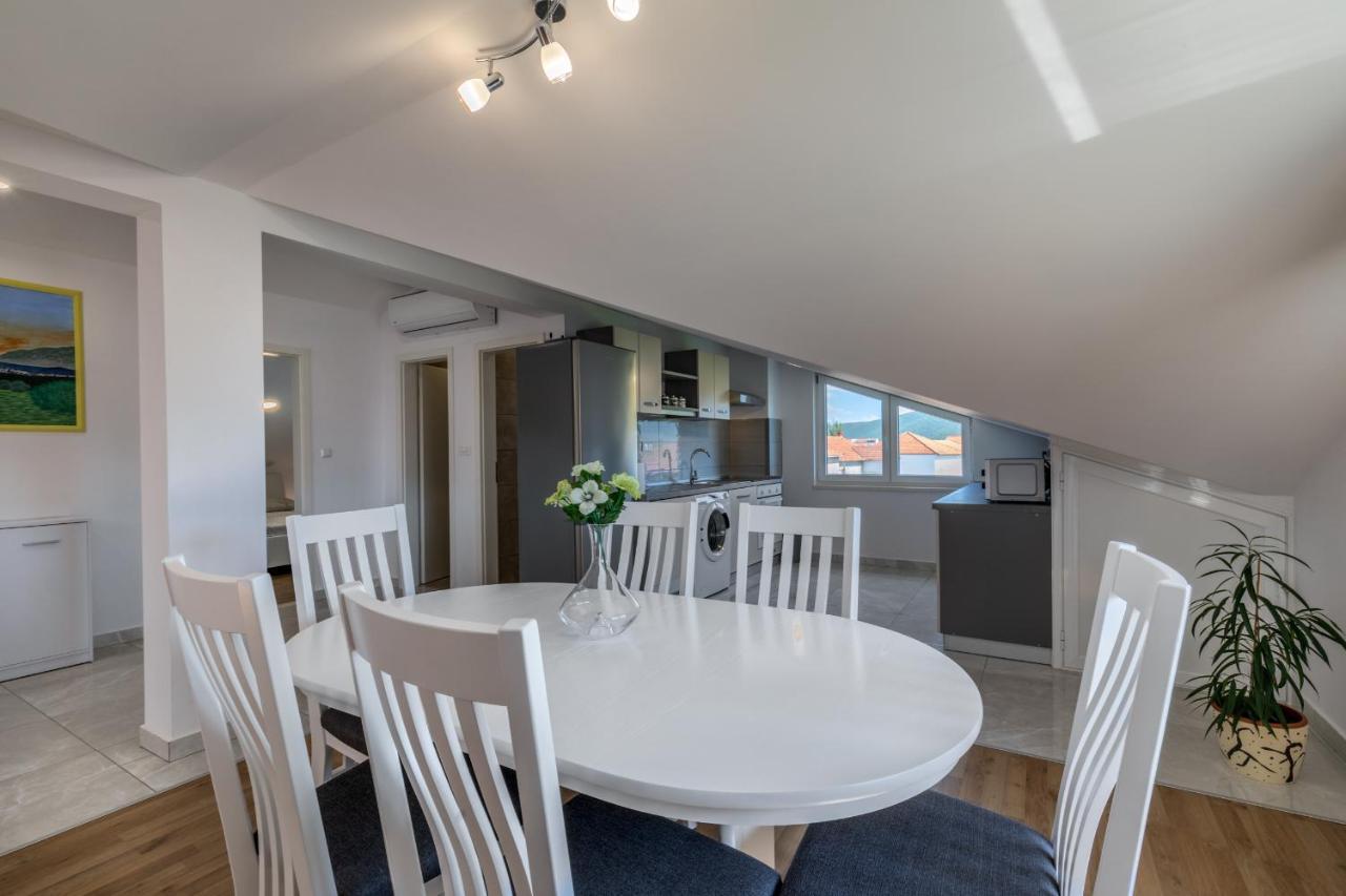 Apartman Krsticevic Metković Exterior foto