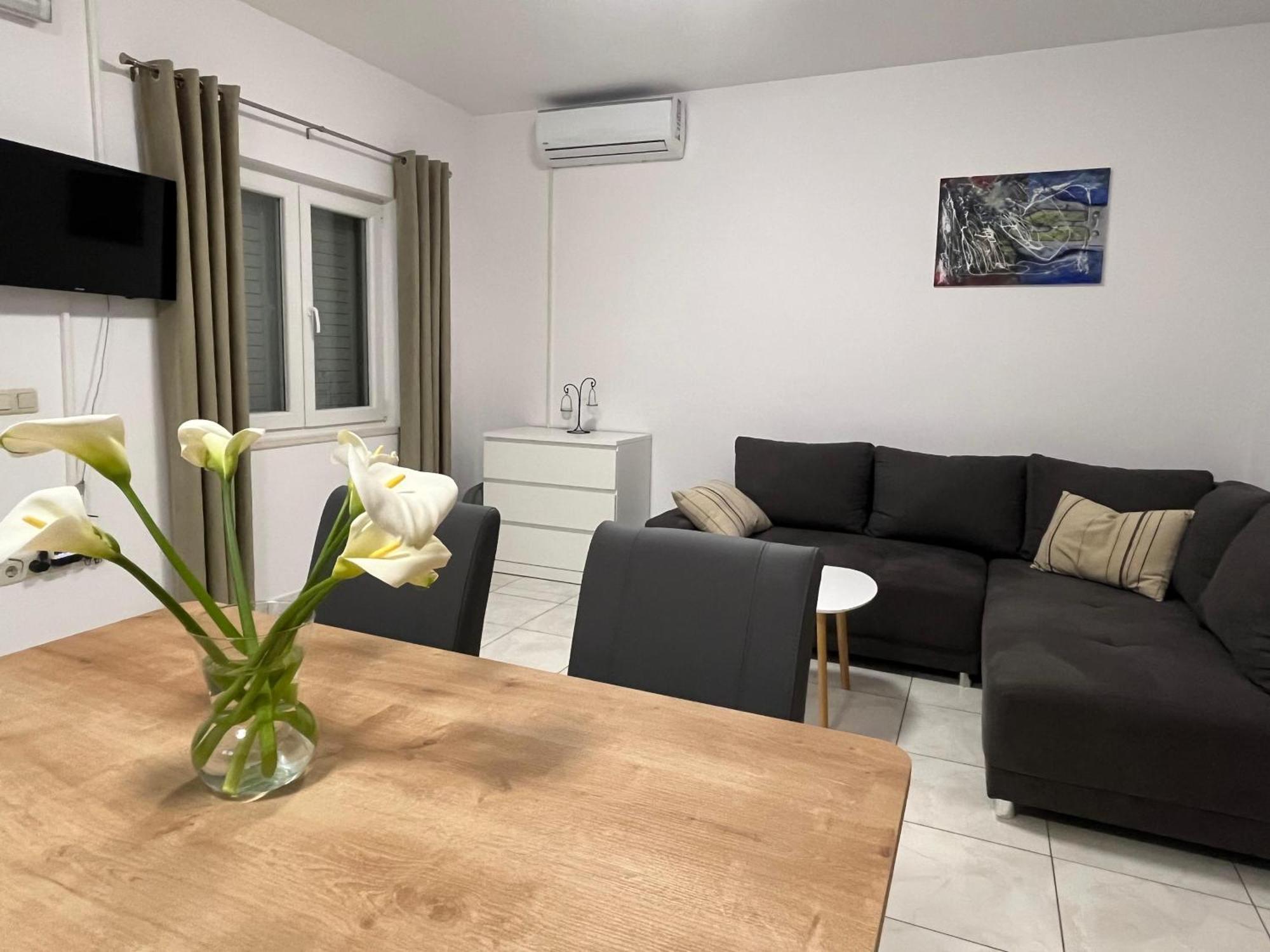 Apartman Krsticevic Metković Exterior foto